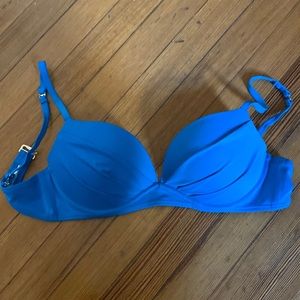 Blue Victoria’s Secret swimsuit top - 34D